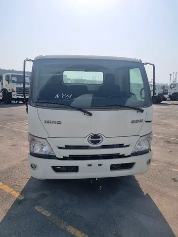 Hino 300 2024 - Brand New Commercial Truck - GCC Specs