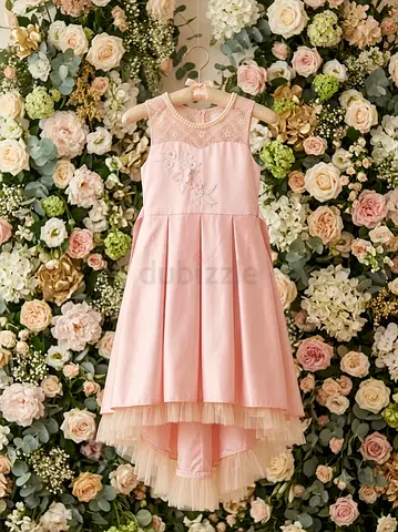 Pink high-low flower girl dress with lace bodice — size unknown 10 -12 years old girl