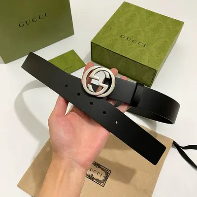 Gucci Black Leather Belt with Silver Double G Buckle - Size Adjustable