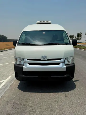 Toyota Hiace GLX 2017 GCC Specs