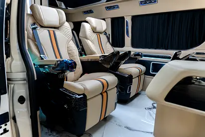 2025 Toyota HIACE 照片 4