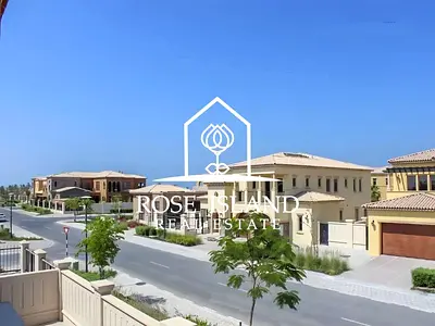 Vacant Soon|Corner Unit| Prime Location