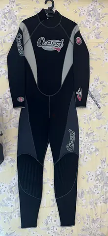 Cressi full wetsuit- 5mm