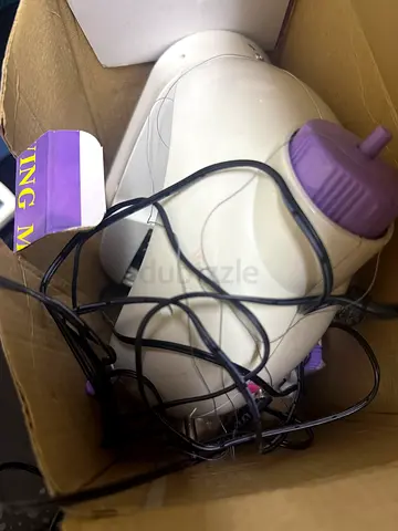 Mini sewing machine