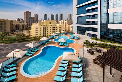 FULLY LUXURY FURNISHED ONE BED APARTMENTS