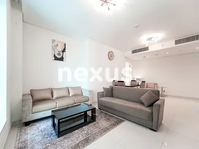 Spacious 1BR | Closed Kitchen | Canal View