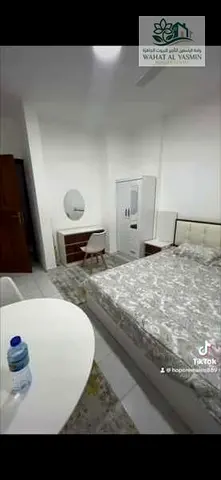 للايجار الشهري استديو مفروش في النباعه الشارقه