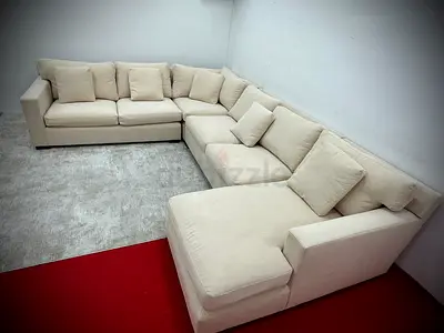 Like new condition cratebarrel sofa