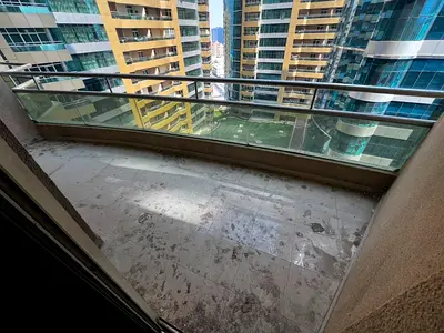 اجمل استوديوهات عجمان واكبرمساحه فب برج كبير جميع الخدمات بالداخل تكييف مركزي بلكونه اطلاله جميله ومفتوحه مطبخ منفصل تشطيب وصيانه علي المالك