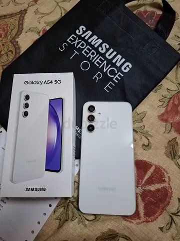 Samsung Galaxy A54 5G - White, Boxed, Excellent Condition