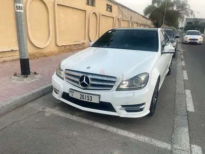 Mercedes-Benz C-Class C200 2014 GCC Specs
