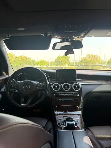 Mercedes-Benz GLC 250 4MATIC | 2017 | GCC Specs | Excellent Condition