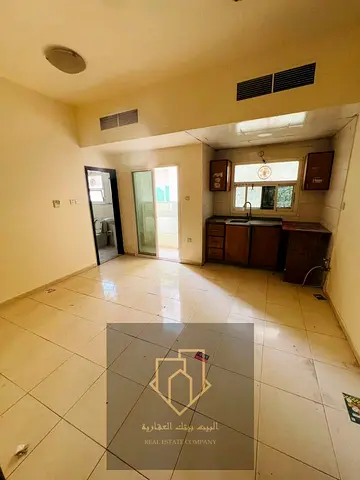 موقع ممتاز I مساحه مناسبه I بلكونه I سعر تنافسي I قرب الخدمات والمرافق العامه
