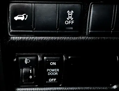 2017 Nissan PATROL thumbnail 19