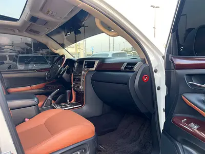 2014 Lexus LX-SERIES — фото 16