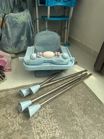 Baby feeding high chair (detachable tray) - light blue, used
