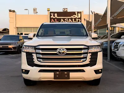 Toyota Land Cruiser GXR 2023 GCC Specs