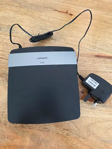 Linksys Wireless E2500 Router with Power Adapter