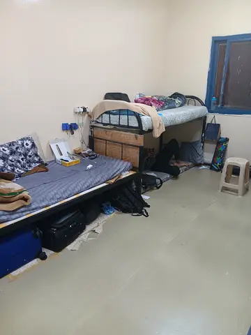 Bed space for Pakistani bachelors Shabiya 10