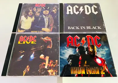 4 AC/DC Music CD’s