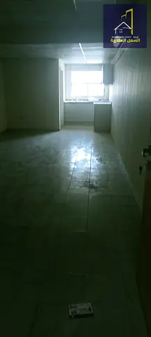 Big studio available in industrail area 2