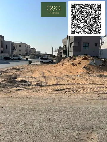 RESIDENTAL POLT AT PRIME LOCATION NEXT TO ROAD