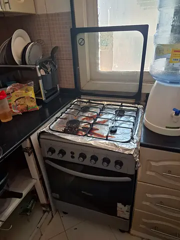 Cooking Range 4 burners