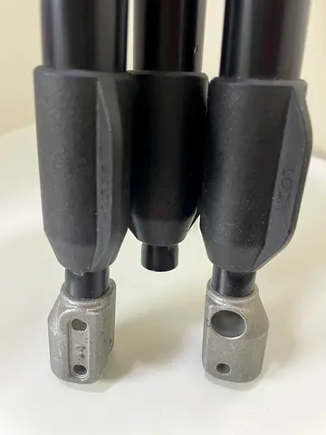 Manfrotto spreder for sale same condition minimum price urgent sale first pls chk pics