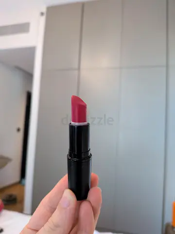 MAC LIPSTICK - Red (Ruby Woo) gently used