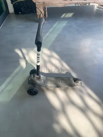 Kids 3-Wheel Scooter - Adjustable T-Bar, Good Condition