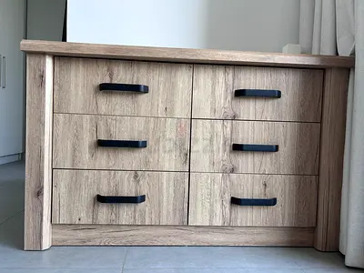 6-drawer Wooden Chest of Drawers - Light Oak Finish- Home center