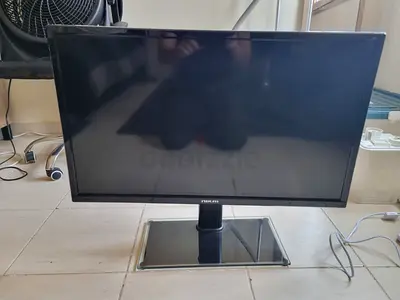 32-inch TV GOOD CONDITION ONLY 200