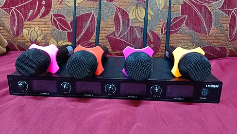 Digital wireless microphone