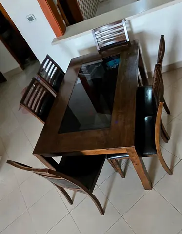Dining Table + 6 Chairs