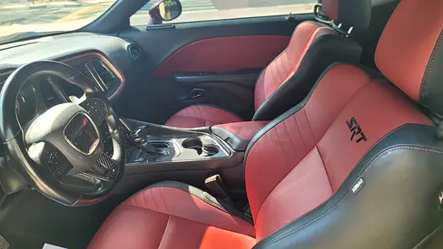 Dodge Challenger v6 GT 2022 American Specs
