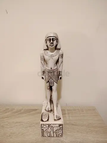 Ancient Egyptian Pharaoh Figurine
