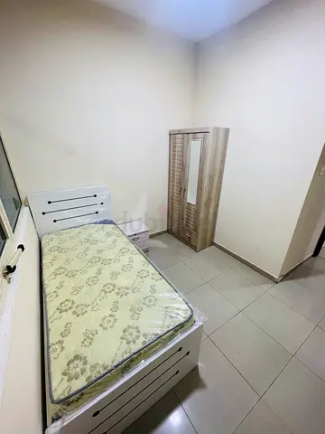 ROOM FOR SINGLE EXECUTIVE