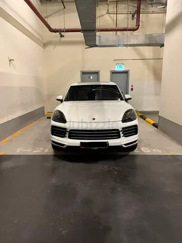 Porsche Cayenne S 2018 | Under Warranty | GCC Specs| No Accidents