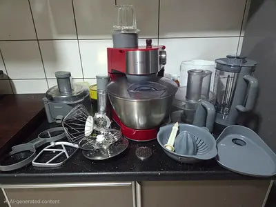 Kenwood-style Stand Food Processor Mixer with Multiple Attachments (Red)