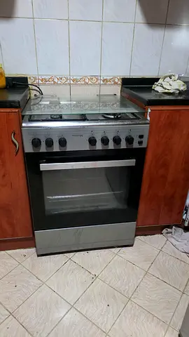 Daewoo Electronics Gas Cooker, Excellent Condition