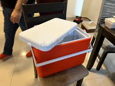 Cosmoplast keep cold plastic cooler icebox