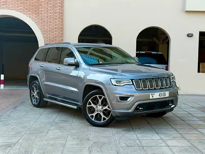 2019 Jeep Grand Cherokee Overland V8 5.7L GCC Low Mileage Full Service History