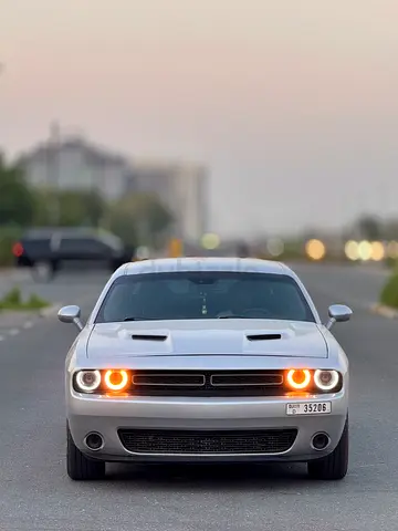 Dodge Challenger SXT 2020 American Specs - Low Mileage