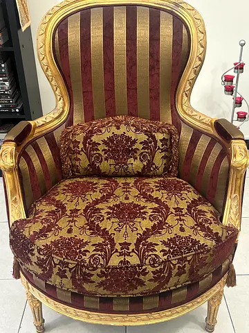 Accent chair