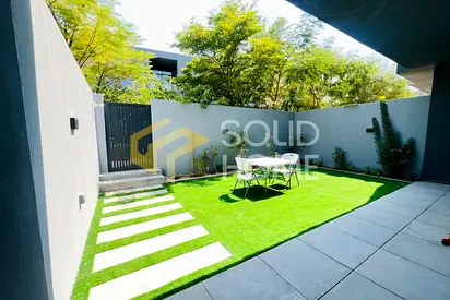 Elegant Townhouse | Fully Furnished | Close to Community Pool