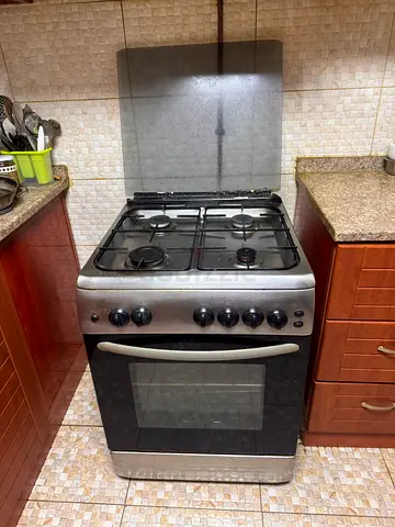 4 Burner Gas Cooking Range