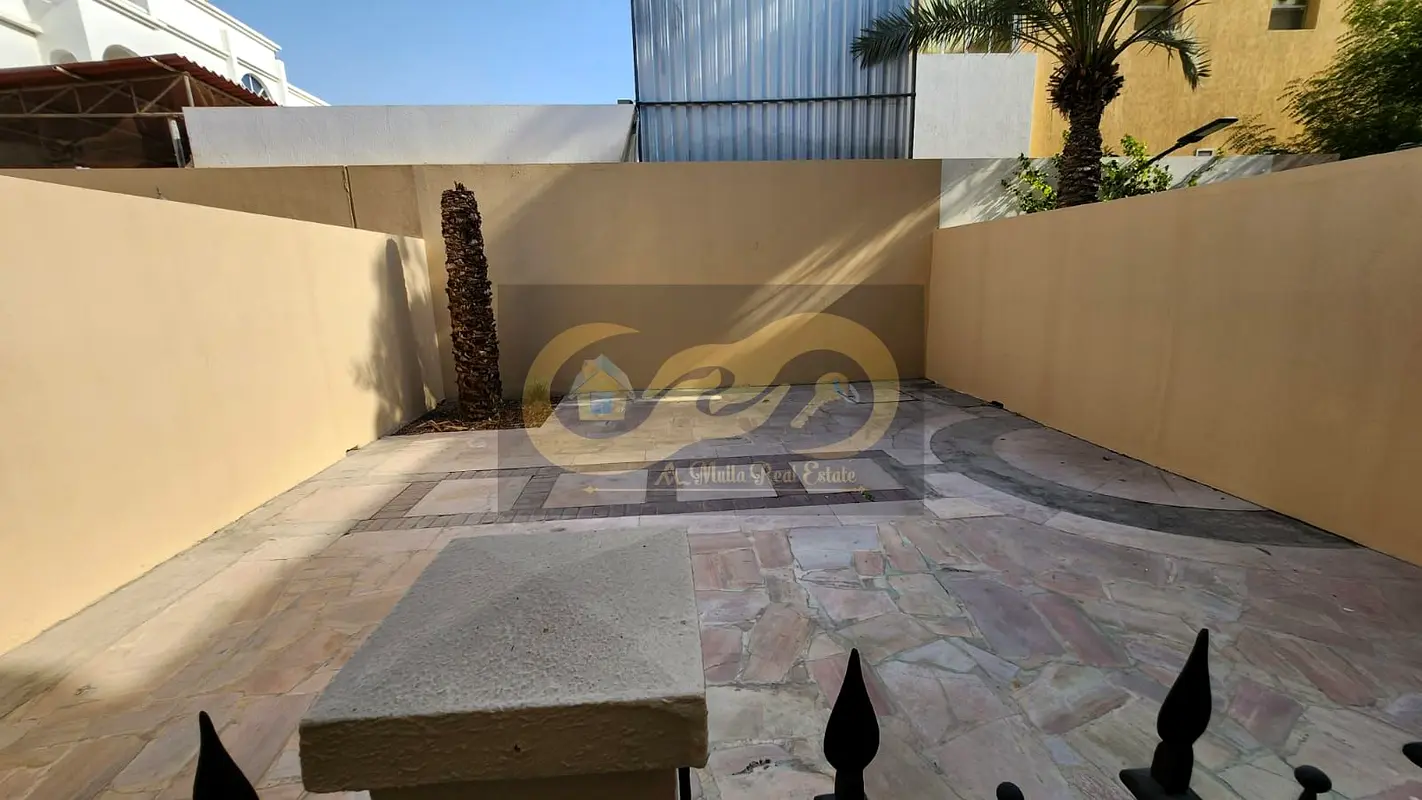 3 BEDROOM I MAIDS ROOM I PRIVATE ENTRANCE I PRIVATE PARKING @130K