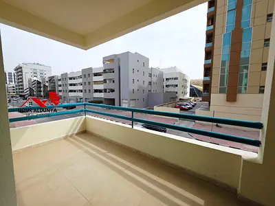 AC FREE // SUPER LUXURIOUS. READY TO MOVE. 2BHK. FAMILY FRIENDLY