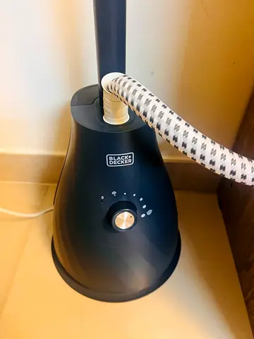 Black Decker Upright Garment Steamer - brand new