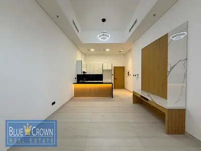 PRIME LOCATION | LUXURIOUS LIVING | SPACIOUS